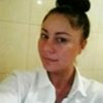 Dijana  zoekt een Studio / Appartement in Den Haag