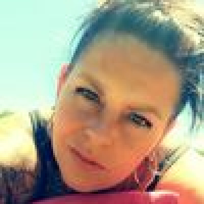 Stefanie is looking for ::/str_naun(Apartment / Rental Property)::\ in Den Haag