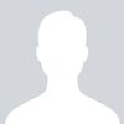 Hajara  zoekt een Kamer / Studio / Appartement in Den Haag