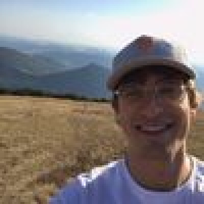 Leonardo  zoekt een Kamer / Studio / Appartement / Huurwoning in Den Haag