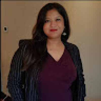 Rena is looking for a Studio / Apartment in Den Haag