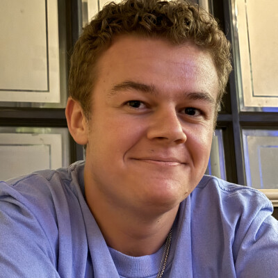 Noah zoekt een Kamer / Studio / Appartement in Den Haag