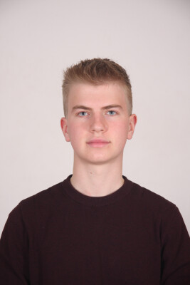 Stefan zoekt een Kamer / Studio / Appartement in Den Haag