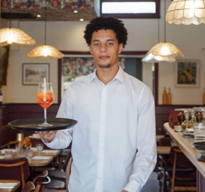 Mwanzo zoekt een Kamer / Studio / Appartement / Huurwoning in Den Haag