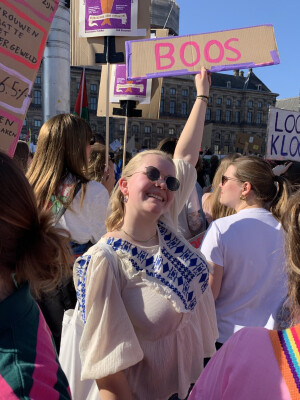 Hannah zoekt een Kamer in Den Haag
