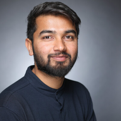 Mahendra zoekt een Kamer / Studio / Appartement in Den Haag